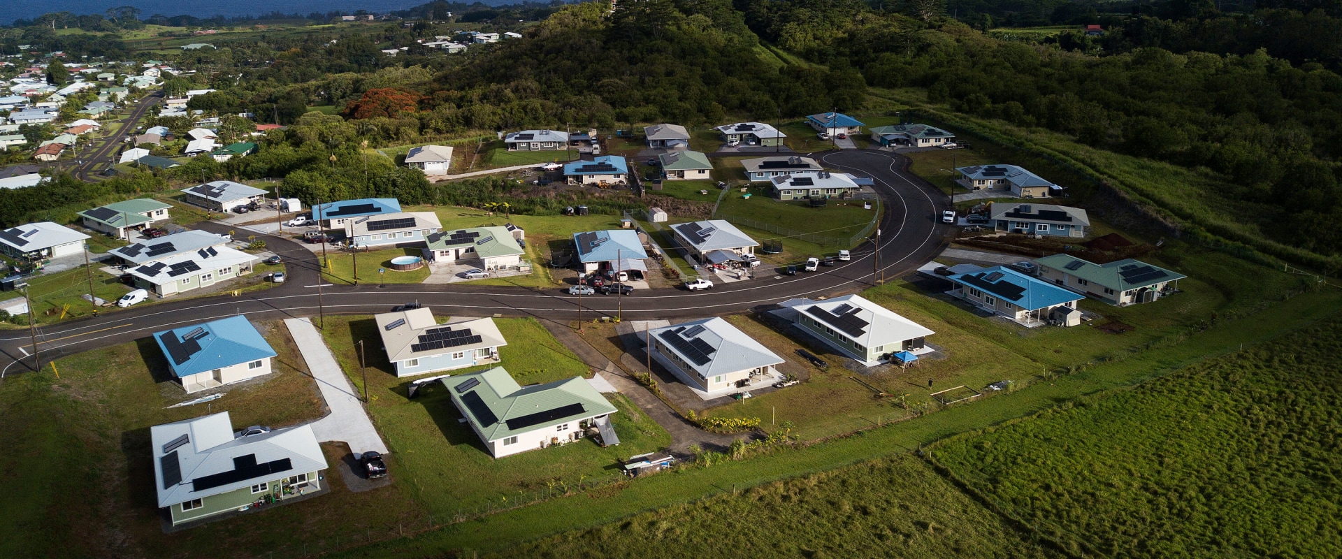 Reducing Electricity Costs with Hawaiian Electric's Renewable Energy Program